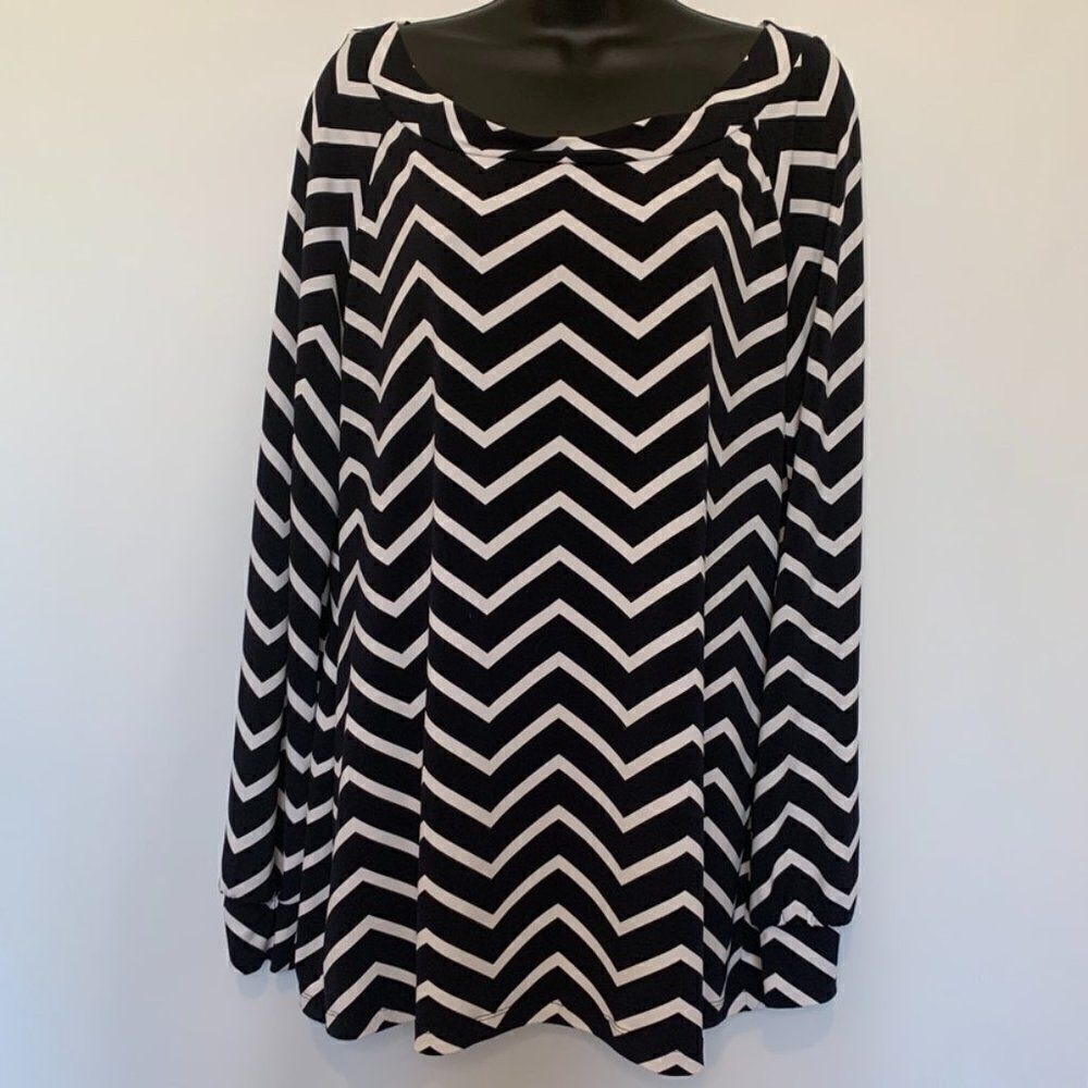 Kenar Scoop Neck Long Sleeve Blouse